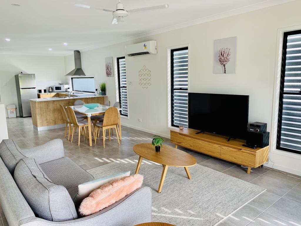 Cannonvale QLD Dalby Accommodation