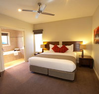 Wild Cattle Creek Estate - Dalby Accommodation