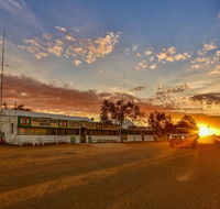 William Creek Camp Ground  Units - Dalby Accommodation