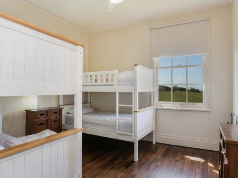 Yamba Pilot Cottage 1 - Pets Welcome - Close To Beach - Dalby Accommodation 3