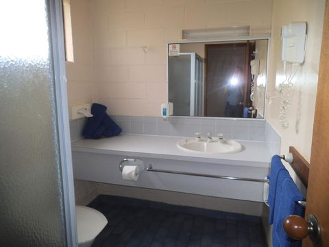 Yarragon Motel - Dalby Accommodation 0