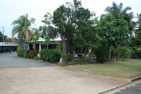 Yarraman Gardens Motel Queensland - Dalby Accommodation 3