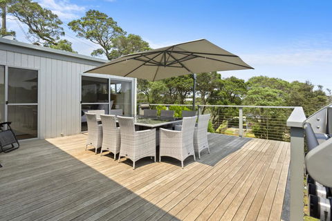 YOU, ME AND THE SEA - BLAIRGOWRIE - Dalby Accommodation 2