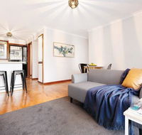 Your Ballarat home - Dalby Accommodation