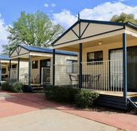 Young Tourist Park - Dalby Accommodation