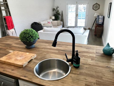 YSG The Edward Townhouse 153 - Walk To Town - Dalby Accommodation 1