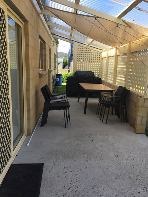 Rose Cottage Sisters Beach Accommodation - Dalby Accommodation 1