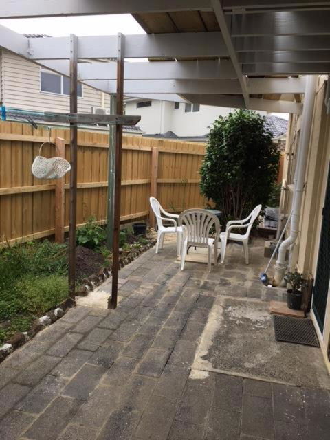A2, 9A In The East Suburb - Dalby Accommodation 2