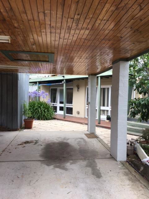 A2, 9A In The East Suburb - Dalby Accommodation 1