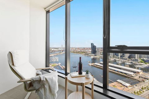 A 2BR Apt With Amazing Harbor Views FREE Parking - Dalby Accommodation 0