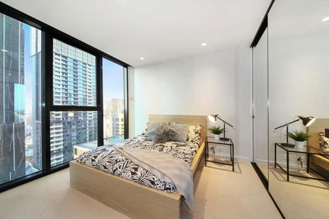 A Cozy & Stylish 2BR Suite In Melbourne CBD - Dalby Accommodation 0