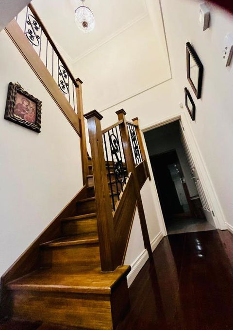 A Beautiful Home - Dalby Accommodation 2