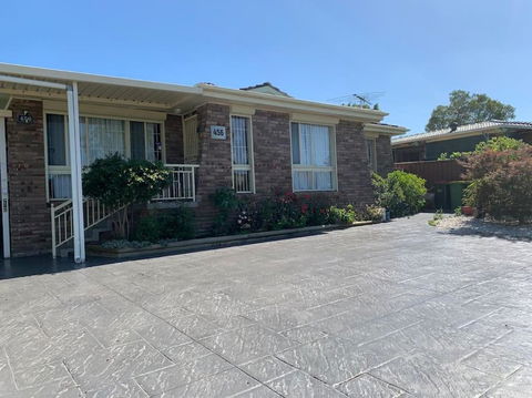 All In 3 Bedrooms,Fairfield West - Dalby Accommodation 2
