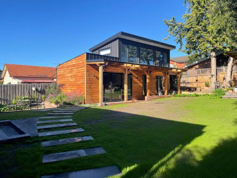 BALMORAL VILLA - Dalby Accommodation 0