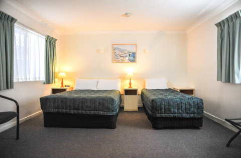 Southport Motel & Apartments - Dalby Accommodation 18