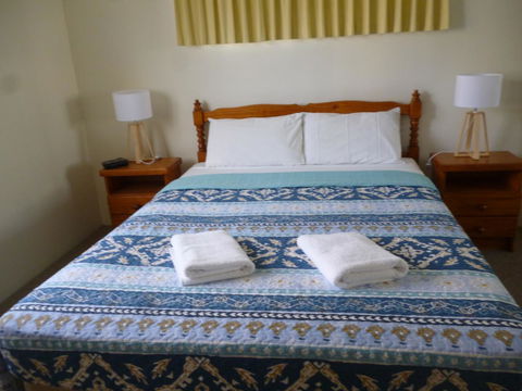 Le Lavandou Holiday Apartments - Dalby Accommodation 10