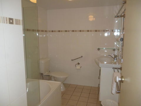 Le Lavandou Holiday Apartments - Dalby Accommodation 18