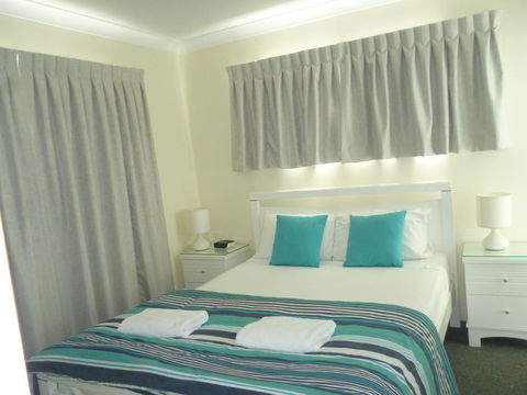 Le Lavandou Holiday Apartments - Dalby Accommodation 22
