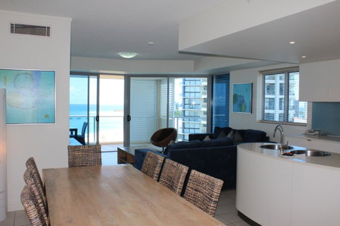 Blue C Coolangatta - Dalby Accommodation 32
