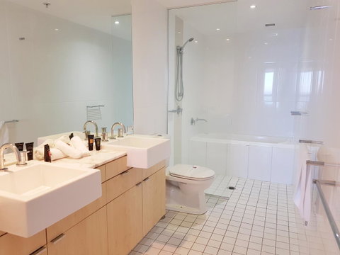 Blue C Coolangatta - Dalby Accommodation 10