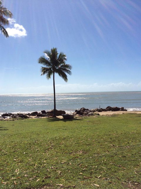 Cairns Beach House Our Oasis - Dalby Accommodation 3