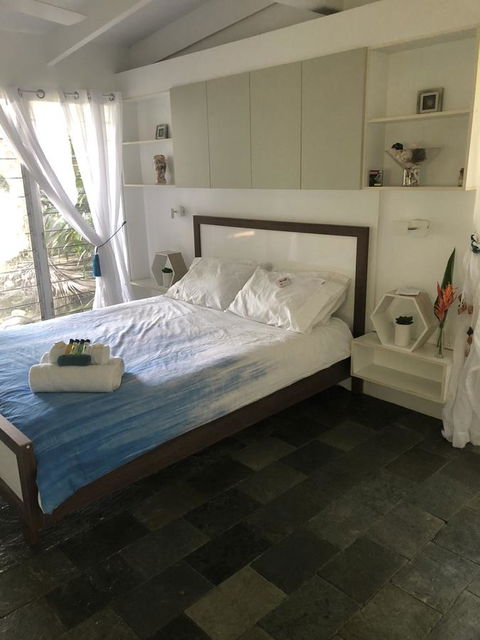 Cairns Beach House Our Oasis - Dalby Accommodation 19