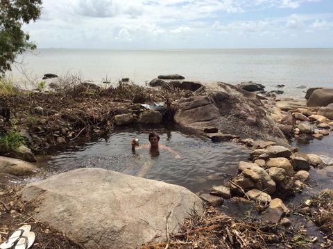 Cairns Beach House Our Oasis - Dalby Accommodation 18