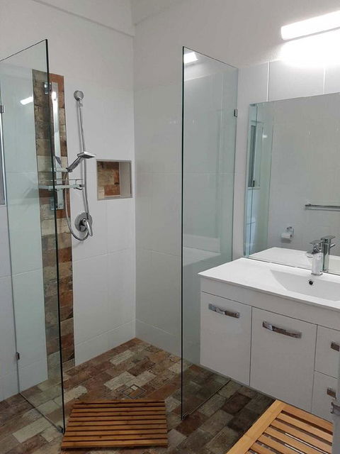 Cairns Beach House Our Oasis - Dalby Accommodation 27