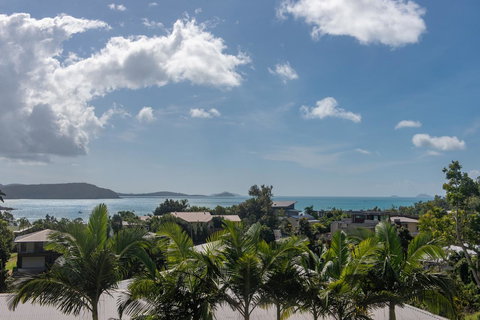 Viewpoint Holiday Home - Cannonvale - Dalby Accommodation 17