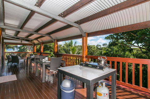 Daintree Manor B&B - Dalby Accommodation 16