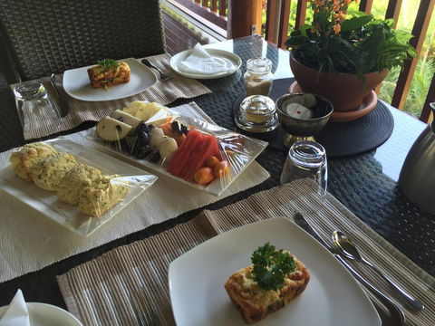 Daintree Manor B&B - Dalby Accommodation 28