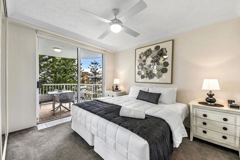 The Ritz Resort Heated Pool - Dalby Accommodation 17