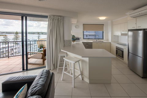 Centrepoint Apartments Caloundra - Dalby Accommodation 8