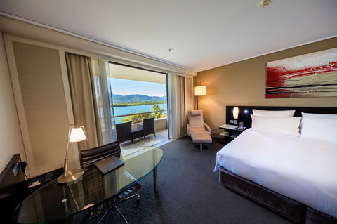 Hilton Cairns - Dalby Accommodation 3
