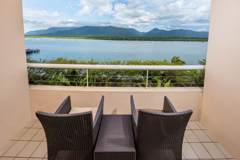 Hilton Cairns - Dalby Accommodation 29