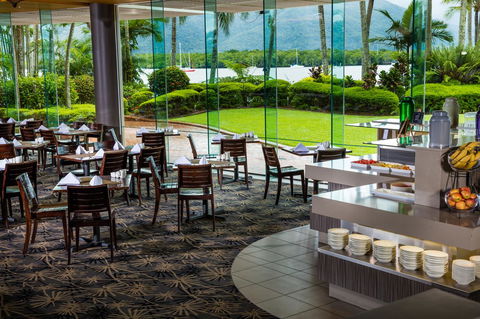 Hilton Cairns - Dalby Accommodation 25