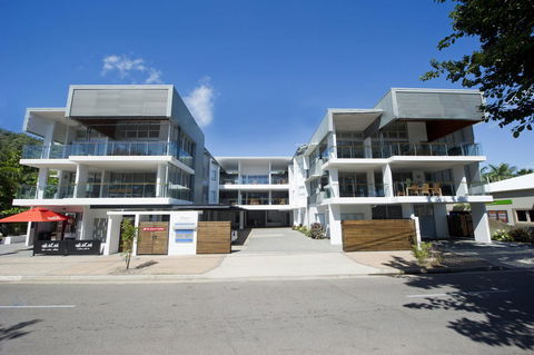 Maggies Beachfront Apartment 13 - Dalby Accommodation 0