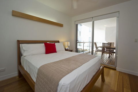 Maggies Beachfront Apartment 13 - Dalby Accommodation 14