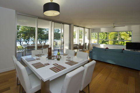 Maggies Beachfront Apartment 10 - Dalby Accommodation 7