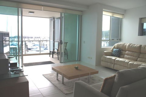 Private Seaview Apartment At Peninsula - Airlie Beach - Dalby Accommodation 9