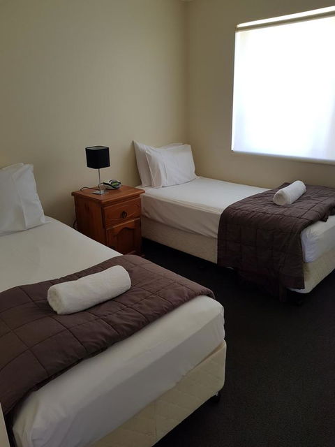 Markham Court - Dalby Accommodation 15