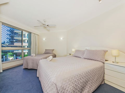Oceana On Broadbeach - Dalby Accommodation 14