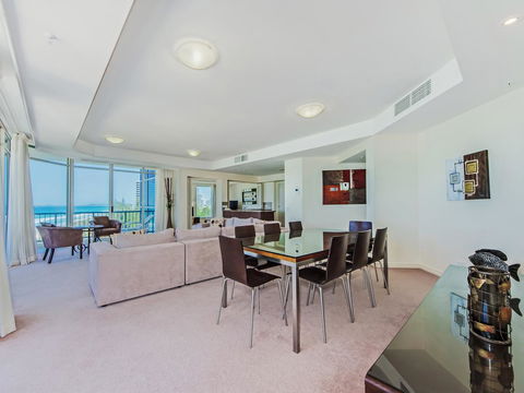 Oceana On Broadbeach - Dalby Accommodation 7