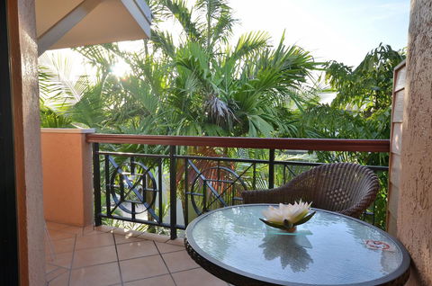 Martinique On Macrossan - Dalby Accommodation 8