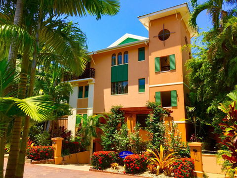 Martinique On Macrossan - Dalby Accommodation 0