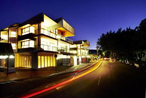 Maggies Beachfront Apartment 12 - Dalby Accommodation 2