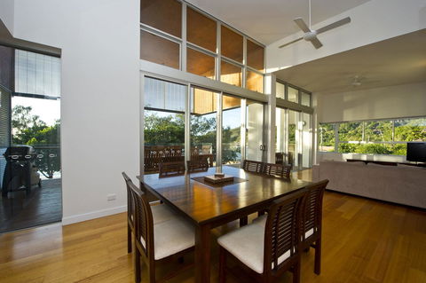 Maggies Beachfront Apartment 12 - Dalby Accommodation 16
