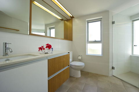 Maggies Beachfront Apartment 12 - Dalby Accommodation 6