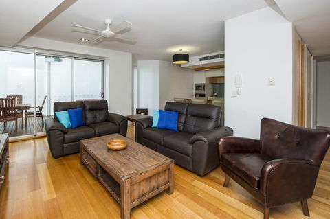 Maggies Beachfront Apartment 6 - Dalby Accommodation 3