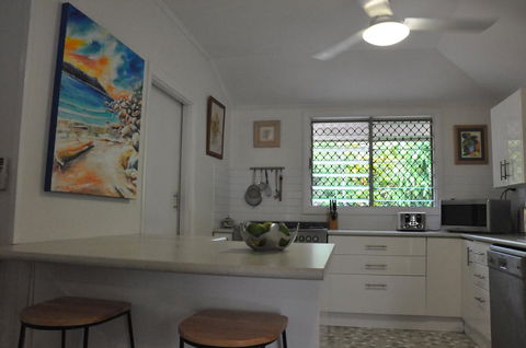 From Bush2Beach Holiday Home - Dalby Accommodation 24